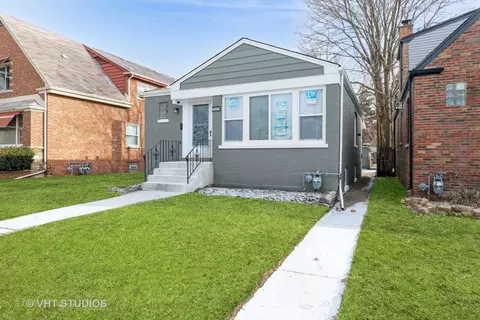 14317 S Wentworth Ave, Riverdale, IL 60827