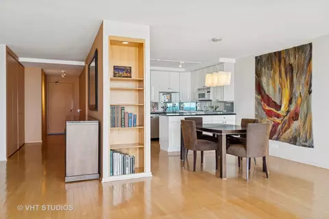200 E Delaware Pl #28B, Chicago, IL 60611 photo 13