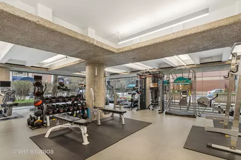 200 E Delaware Pl #28B, Chicago, IL 60611 photo 19