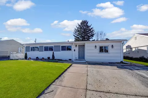 428 Garland Ave, Romeoville, IL 60446