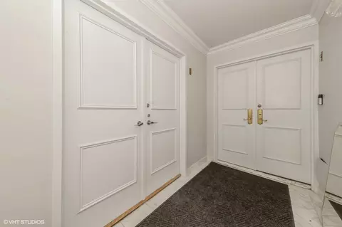 Entry Way - 1 E Schiller St #16B, Chicago, IL 60610 photo 1 of 1