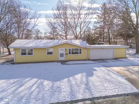 1101 David Dr, Normal, IL 61761