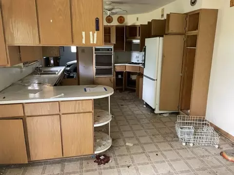Kitchen - 443 Orchard Ln, Beecher, IL 60401 photo 2 of 2