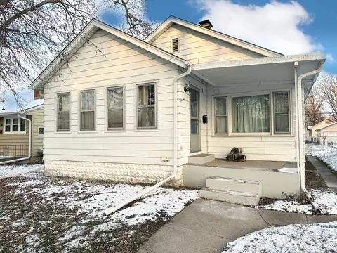 1132 S 6th Ave, Kankakee, IL 60901