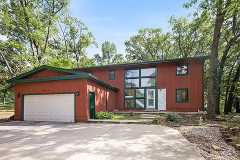 9855 W 145th Pl, Orland Park, IL 60462