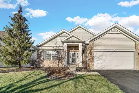 1387 Prescott Dr, Volo, IL 60020