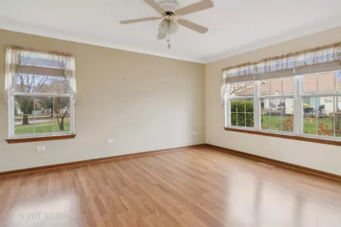 Living - 13309 Red Cedar Ln, Plainfield, IL 60544 photo 5 of 6