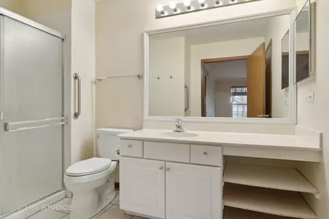 Bath - 13309 Red Cedar Ln, Plainfield, IL 60544 photo 1 of 2