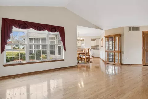 Living - 13309 Red Cedar Ln, Plainfield, IL 60544 photo 1 of 6