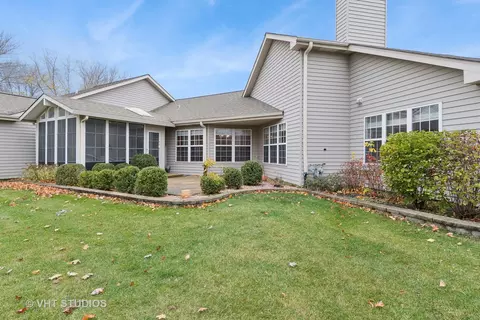 Exterior - 13309 Red Cedar Ln, Plainfield, IL 60544 photo 7 of 9