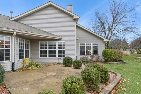 Exterior - 13309 Red Cedar Ln, Plainfield, IL 60544 photo 6 of 9