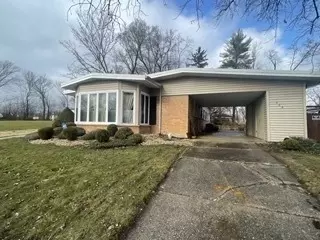 324 Shawnee St, Park Forest, IL 60466