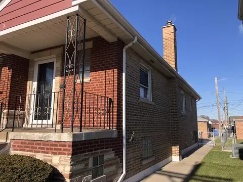 2850 E 98th St, Chicago, IL 60617 photo 4