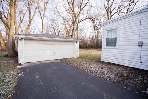 15735 Whipple Ave, Markham, IL 60428 photo 14