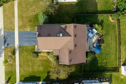 View/Area - 1355 Branden Ln, Bartlett, IL 60103 photo 2 of 5