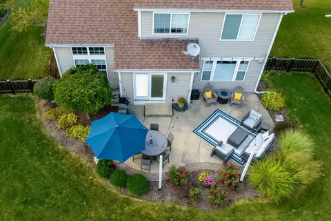 Exterior - 1355 Branden Ln, Bartlett, IL 60103 photo 3 of 3
