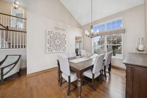 Dining - 1355 Branden Ln, Bartlett, IL 60103 photo 2 of 3