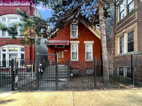 1313 N Artesian Ave, Chicago, IL 60622 photo 2