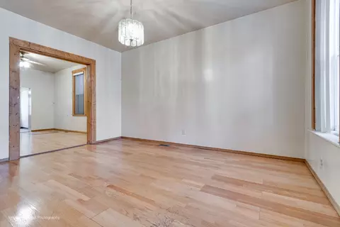 1313 N Artesian Ave, Chicago, IL 60622 photo 3