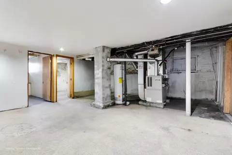 1313 N Artesian Ave, Chicago, IL 60622 photo 23
