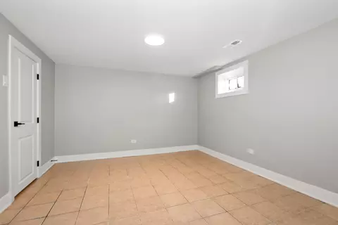 Bedroom - 8433 Central Ave, Burbank, IL 60459 photo 5 of 5