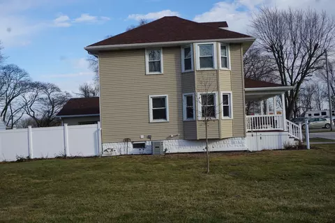515 E 3rd Ave, Clifton, IL 60927 photo 12