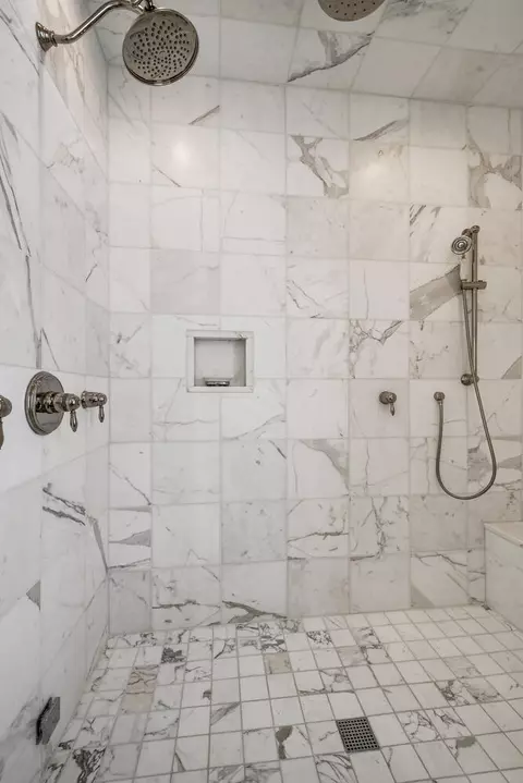 57 E Division St, Chicago, IL 60610 photo 20