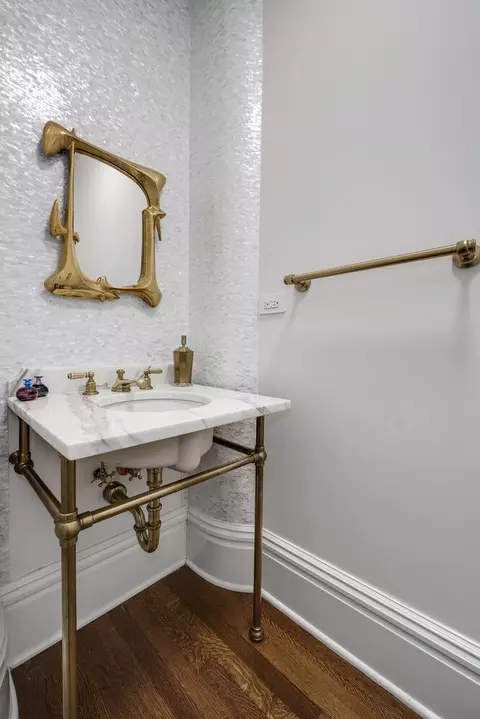 57 E Division St, Chicago, IL 60610 photo 14