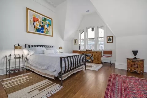 57 E Division St, Chicago, IL 60610 photo 27