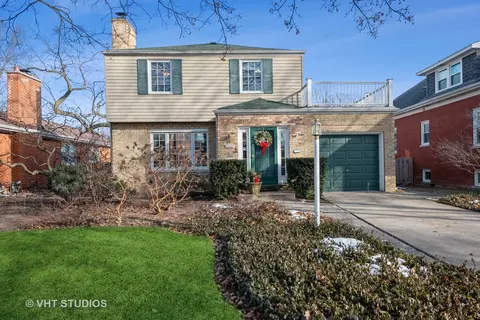 9229 Harding Ave, Evanston, IL 60203