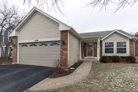 2420 Deerfield Dr, Aurora, IL 60506