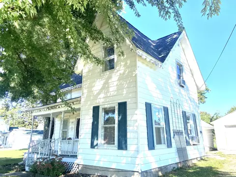 358 Wyoming St, Paw Paw, IL 61353
