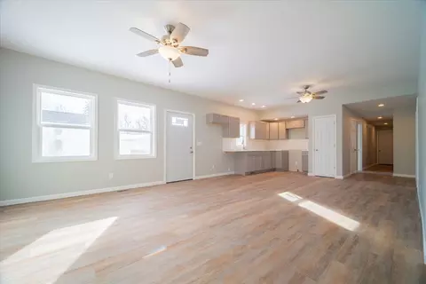 623 York St, Chenoa, IL 61726 photo 7