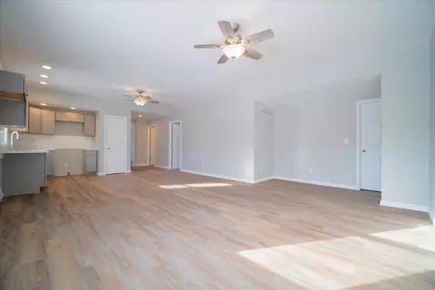 623 York St, Chenoa, IL 61726 photo 5