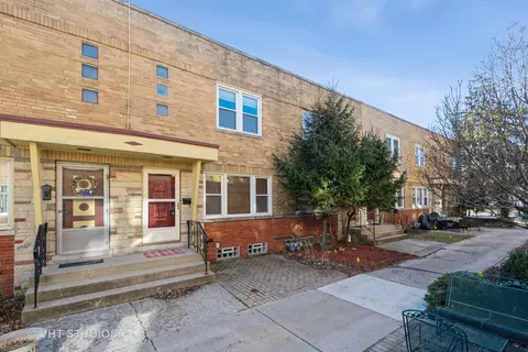 1425 N Harlem Ave #B, Oak Park, IL 60302