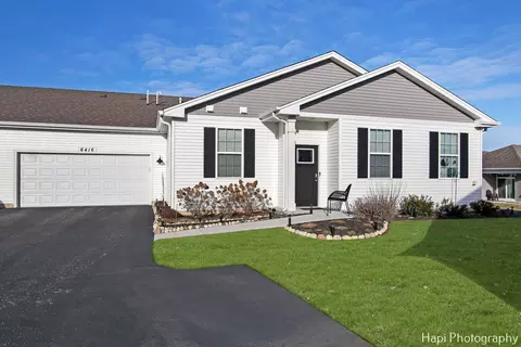 6416 Maple Glen Dr #6416, Wonder Lake, IL 60097