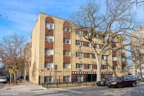 5100 N Sheridan Rd #405, Chicago, IL 60640