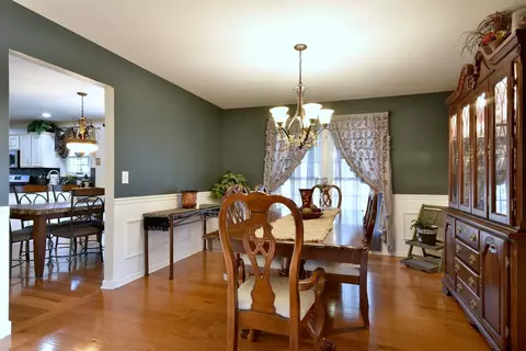 2204 Pebble Beach Dr, Plainfield, IL 60586 photo 9