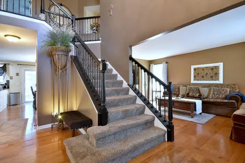 2204 Pebble Beach Dr, Plainfield, IL 60586 photo 4