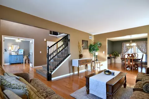 2204 Pebble Beach Dr, Plainfield, IL 60586 photo 7