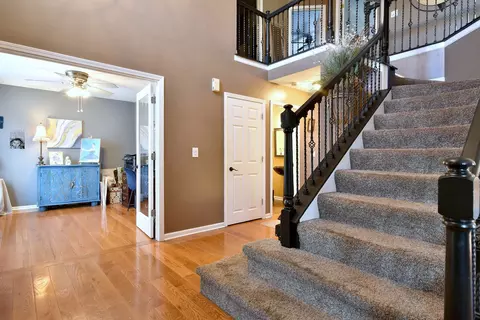 2204 Pebble Beach Dr, Plainfield, IL 60586 photo 5