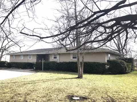 607 N Main St, Gilman, IL 60938