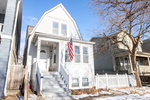 4738 W Grace St, Chicago, IL 60641