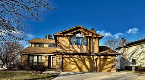 1720 Peach Ln, Schaumburg, IL 60194