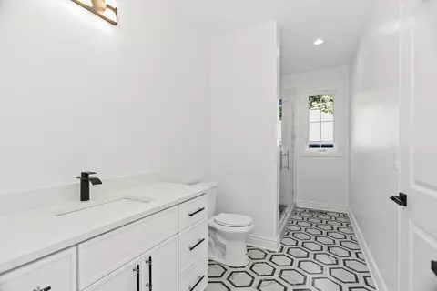 1132 Pitner Ave, Evanston, IL 60202 photo 10