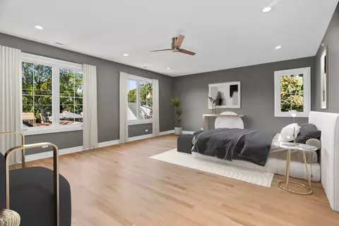 1132 Pitner Ave, Evanston, IL 60202 photo 12