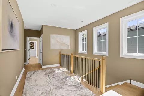 1132 Pitner Ave, Evanston, IL 60202 photo 11
