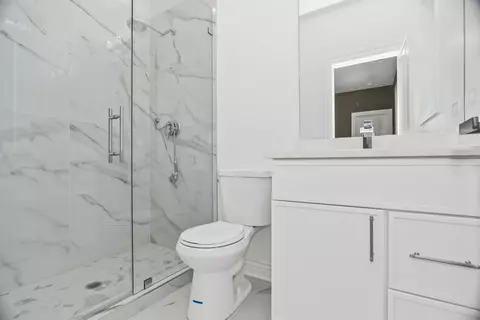 1132 Pitner Ave, Evanston, IL 60202 photo 16