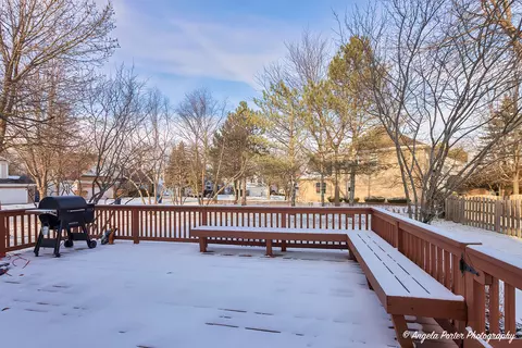 Exterior - 497 Freedom Ct, Gurnee, IL 60031 photo 4 of 6
