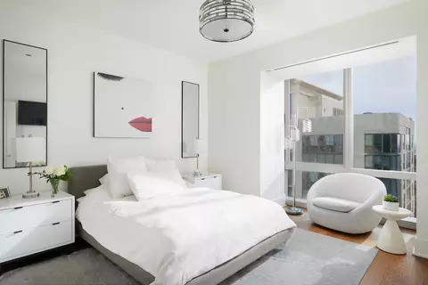 Bedroom - 363 E Wacker Dr #3009, Chicago, IL 60601 photo 3 of 3